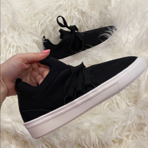 Steve Madden Shoes - Steve Madden Sneakers